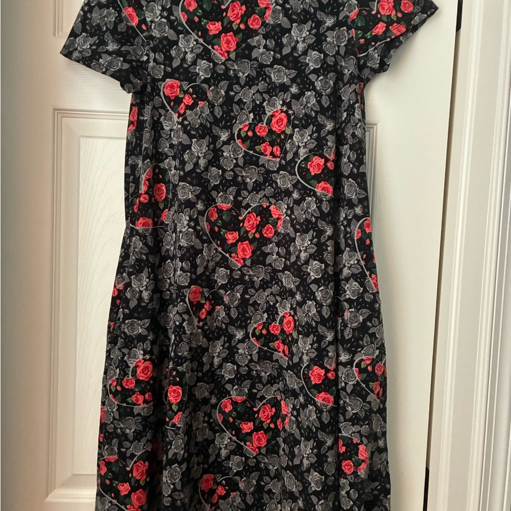LuLaRoe Black and Red Floral Jessie XXS new without tags